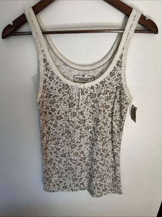 American Eagle Outfitters Tops - American Eagle Outfitters Cream and Taupe Floral Tank